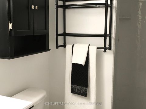 Photo 27 at 77 Tecumseth Street, Niagara, Toronto