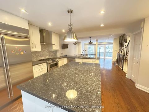 Photo 13 at 47 Melgund Road, Casa Loma, Toronto