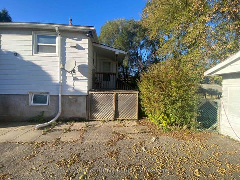 Photo 16 at 97 Galloway Road E, West Hill, Toronto