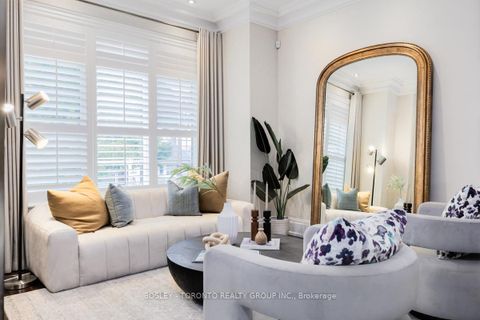 Photo 1 at 39 Camberwell Road, Cedarvale, Toronto