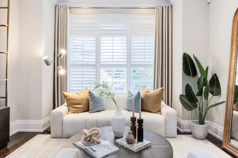 Photo 2 at 39 Camberwell Road, Cedarvale, Toronto