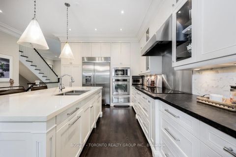 Photo 10 at 39 Camberwell Road, Cedarvale, Toronto