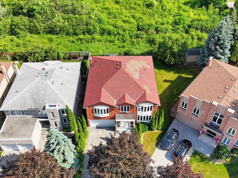 Photo 49 at 22 A Waltham Crescent, Doncrest, Richmond Hill