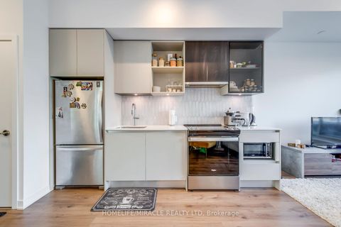 Photo 18 at LPH10 - 405 Dundas Street W, GO Glenorchy, Oakville