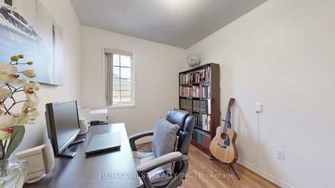 Photo 34 at 1 Platinum Drive, Amesbury, Toronto