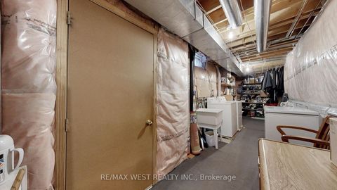 Photo 40 at 1 Platinum Drive, Amesbury, Toronto