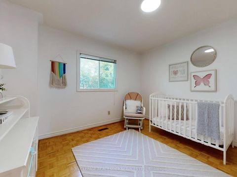 Photo 24 at 258 Westmount Boulevard, Beverley Glen, Vaughan