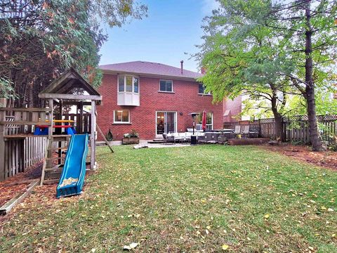 Photo 28 at 258 Westmount Boulevard, Beverley Glen, Vaughan