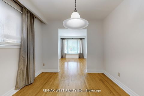 Photo 12 at 304 Concord Avenue, Junction, Toronto