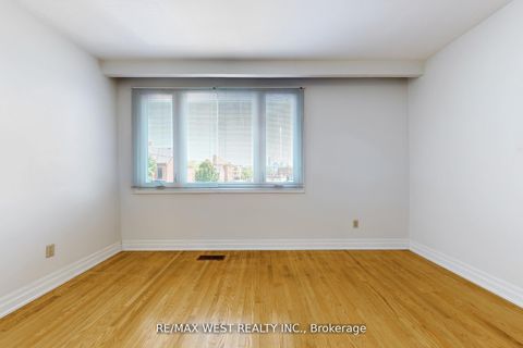 Photo 24 at 304 Concord Avenue, Junction, Toronto