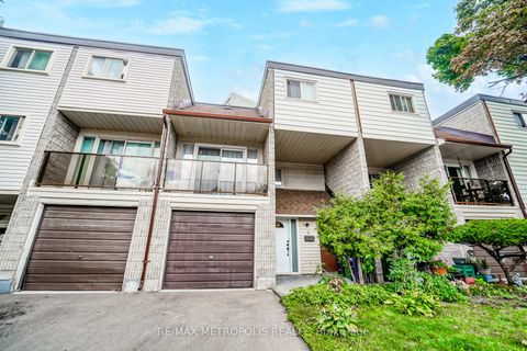 Photo 3 at 8 - 75 Blackwell Avenue, Malvern, Toronto