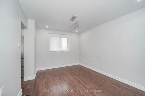 Photo 9 at 8 - 75 Blackwell Avenue, Malvern, Toronto