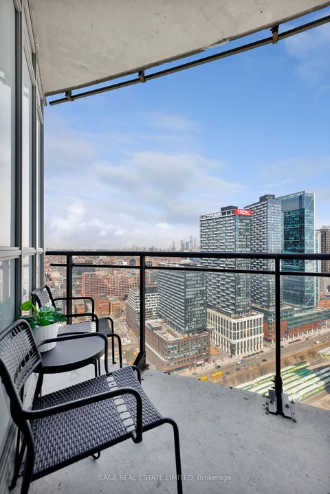 Photo 27 at 4102 - 21 Iceboat Terrace, Waterfront Communities C1, Toronto