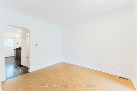 Photo 5 at 203 Virginia Avenue, Lumsden, Toronto