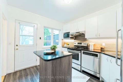 Photo 6 at 203 Virginia Avenue, Lumsden, Toronto