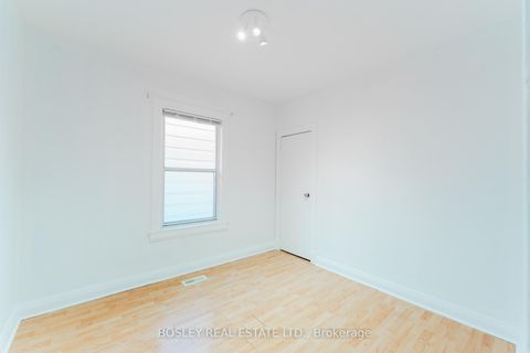 Photo 11 at 203 Virginia Avenue, Lumsden, Toronto