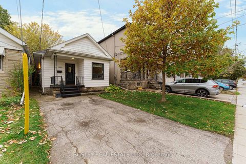 Photo 23 at 203 Virginia Avenue, Lumsden, Toronto