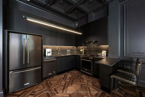 Photo 3 at 116 - 1001 Roselawn Avenue, Belgravia, Toronto