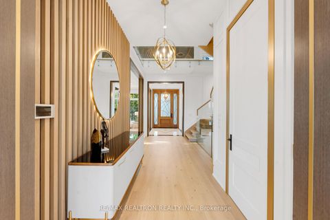 Photo 10 at 3 Idleswift Drive, Uplands, Vaughan