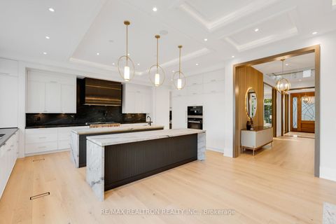 Photo 32 at 3 Idleswift Drive, Uplands, Vaughan