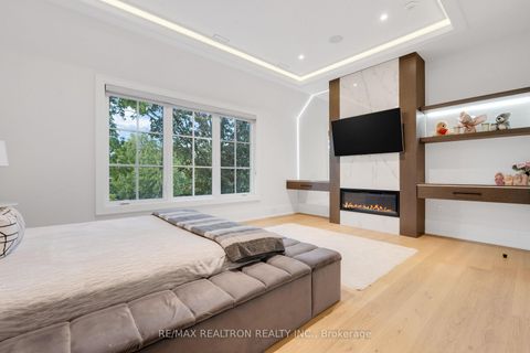 Photo 41 at 3 Idleswift Drive, Uplands, Vaughan