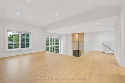 Photo 42 at 3 Idleswift Drive, Uplands, Vaughan