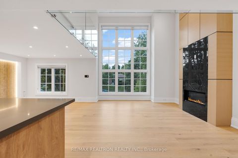 Photo 43 at 3 Idleswift Drive, Uplands, Vaughan