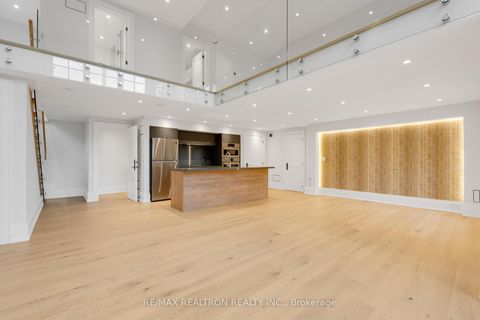 Photo 47 at 3 Idleswift Drive, Uplands, Vaughan