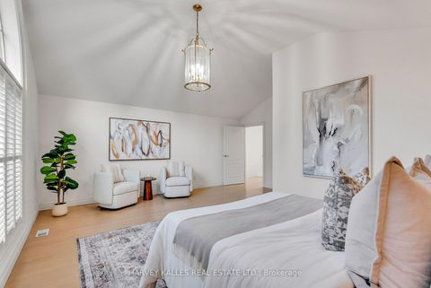 Photo 20 at 51 Stuart Avenue, Westgate, Toronto