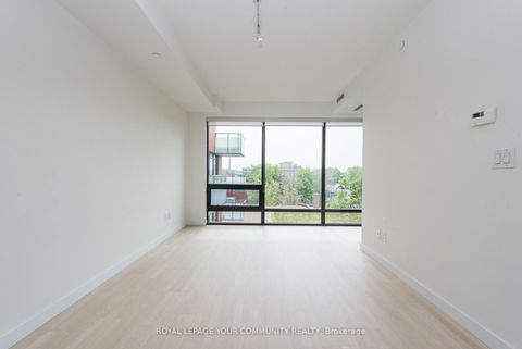 Photo 16 at 502 - 246 Logan Avenue, South Riverdale, Toronto
