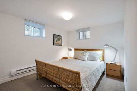 Photo 31 at 22 Claxton Boulevard, Cedarvale, Toronto