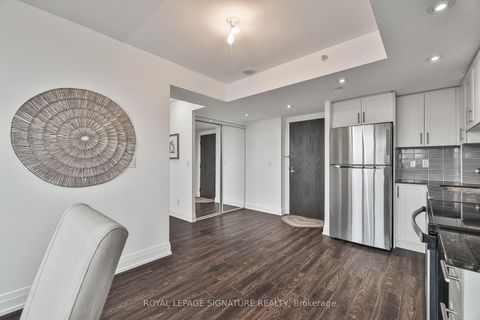 Photo 6 at 502 - 3520 Danforth Avenue, Oakridge, Toronto