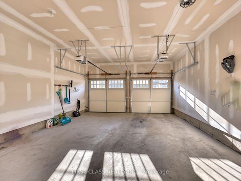 Photo 28 at 21 Rhine River Street, Jefferson, Richmond Hill