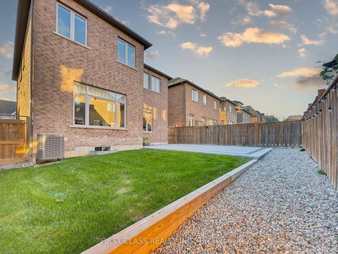 Photo 33 at 21 Rhine River Street, Jefferson, Richmond Hill