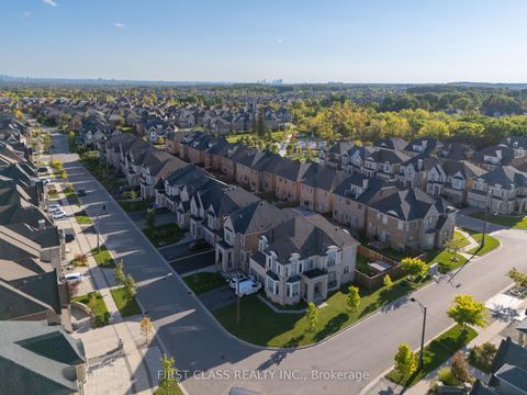 Photo 36 at 21 Rhine River Street, Jefferson, Richmond Hill