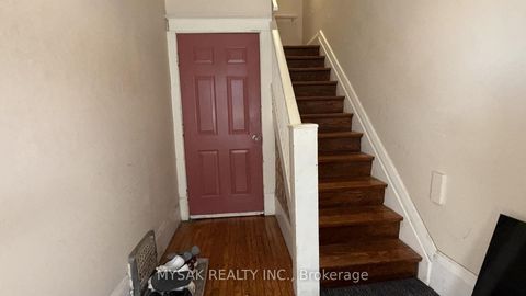 Photo 1 at 116 Fifth Street, New Toronto, Toronto