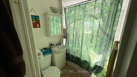 Photo 6 at 116 Fifth Street, New Toronto, Toronto