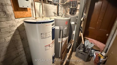 Photo 7 at 116 Fifth Street, New Toronto, Toronto