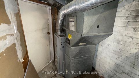 Photo 8 at 116 Fifth Street, New Toronto, Toronto