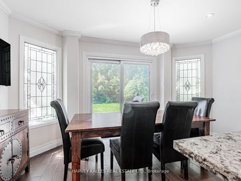 Photo 17 at 85 Franmore Circle, Yorkhill, Vaughan