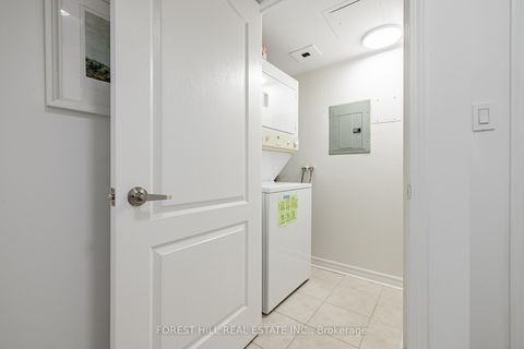 Photo 14 at 308 - 3 Rean Drive, Bayview Village, Toronto