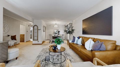 Photo 5 at 22 Tivoli Court, Guildwood, Toronto