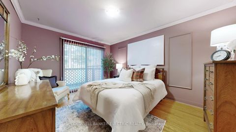 Photo 17 at 22 Tivoli Court, Guildwood, Toronto