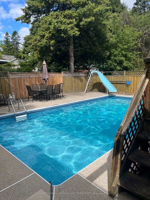 Photo 24 at 22 Tivoli Court, Guildwood, Toronto