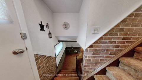 Photo 25 at 22 Tivoli Court, Guildwood, Toronto