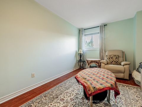 Photo 13 at 24 Justus Drive, Devonsleigh, Richmond Hill