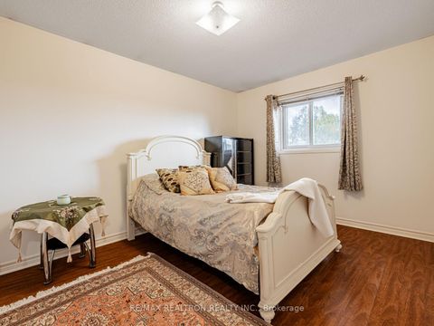 Photo 14 at 24 Justus Drive, Devonsleigh, Richmond Hill