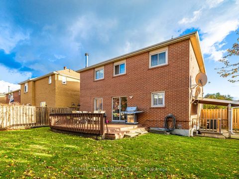 Photo 18 at 24 Justus Drive, Devonsleigh, Richmond Hill