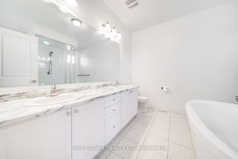 Photo 15 at 40 Boiton Street, Rural Richmond Hill, Richmond Hill