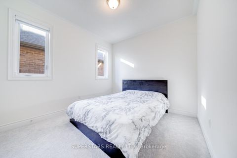 Photo 20 at 40 Boiton Street, Rural Richmond Hill, Richmond Hill